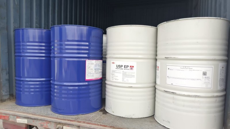陶氏丙二醇和寶潔甘油發(fā)貨實(shí)拍.jpg 陶氏丙二醇和寶潔甘油發(fā)貨實(shí)拍.jpg